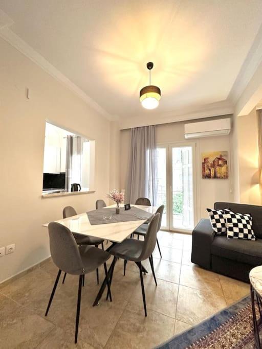 The “Roman Market” Lux Apartment Thessaloníki Exteriör bild